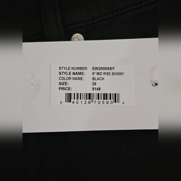 Pixie 9" Mid Rise Skinny - Picture 4 of 5